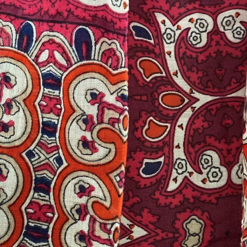 Pompom Paisley Printed Triangle Scarf Shawl